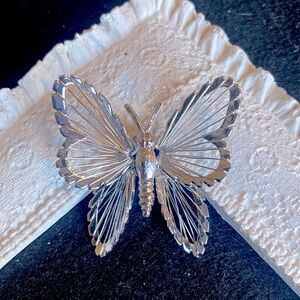VTG Monet Silver Tone Butterfly Brooch Pin